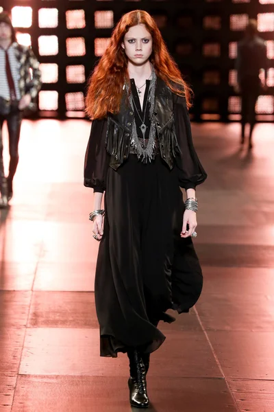 Look 54